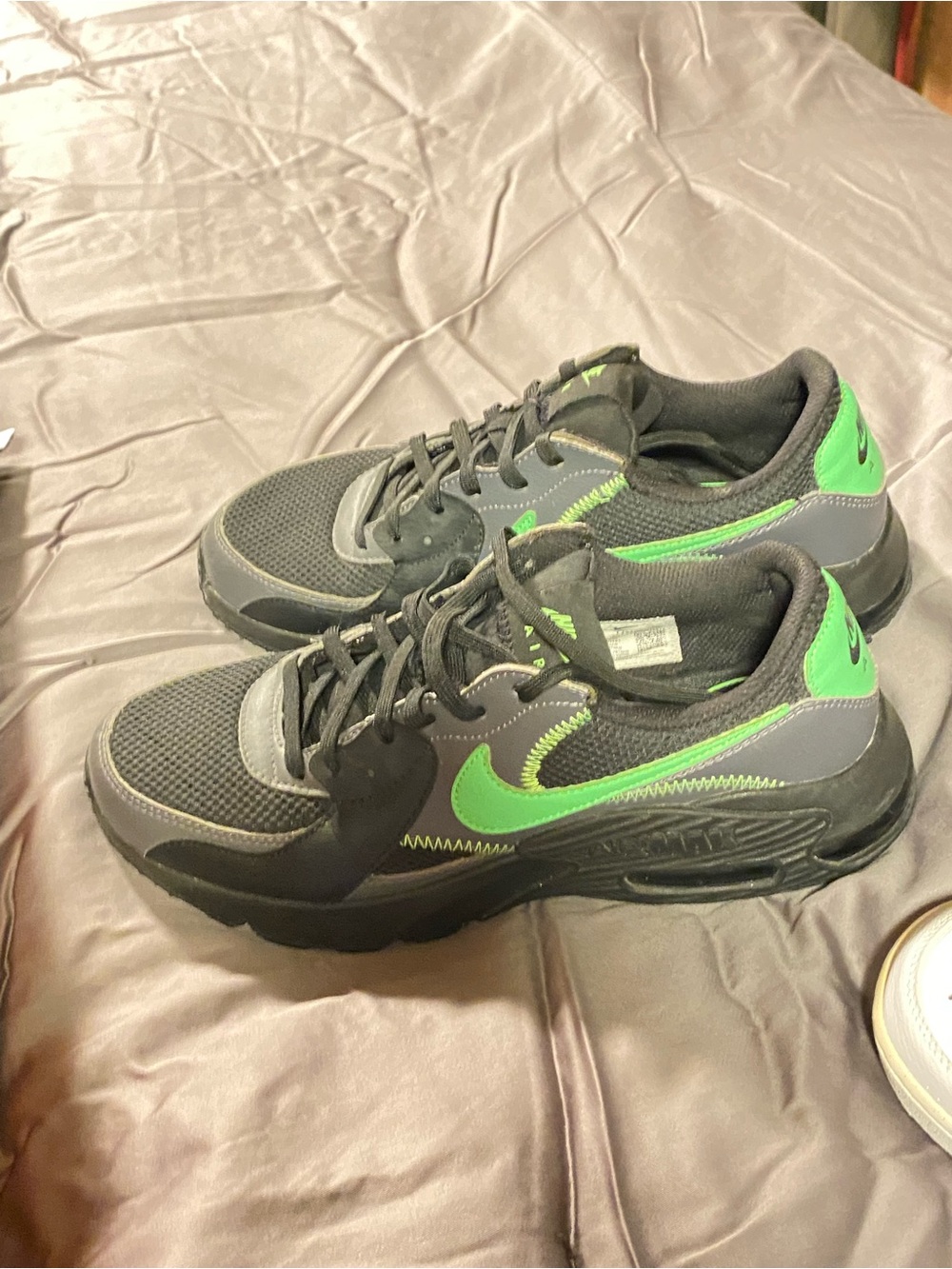 Nike Black Athletic Sneakers with White Inner Label Detail